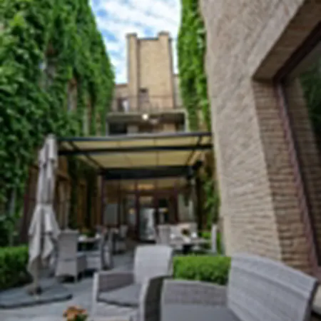 Hotel Acacia 4*