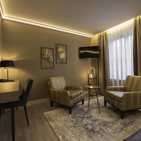 Hotel Acacia 4*